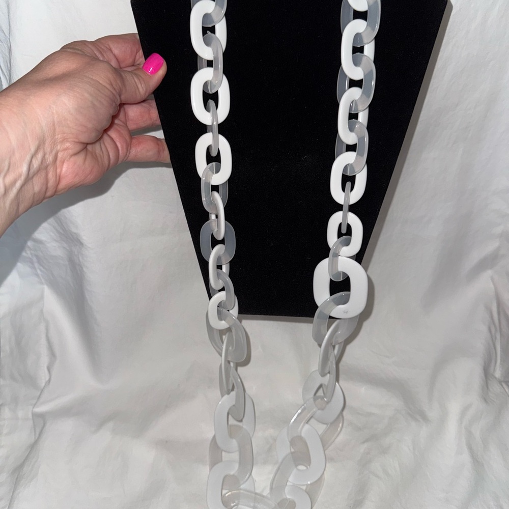 White Chain Statement Necklace – Modern Bold Women’s Jewelry